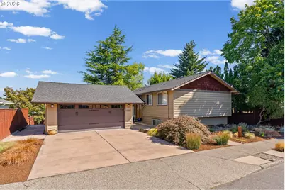 13921 NE Siskiyou Ct, Portland, OR 97230 - Photo 1