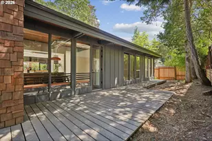 3810 Watkins Ln, Eugene, OR 97405 - Photo 24