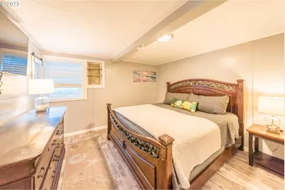 3521 SW Anchor Ave #3, Lincoln City, OR 97367 - Photo 8