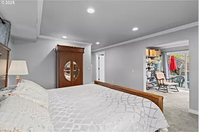 5944 SW Wilbard St, Portland, OR 97219 - Photo 12