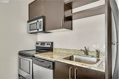 255 SW Harrison St #12G, Portland, OR 97201 - Photo 16