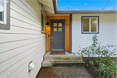 18514 NE 25th St, Vancouver, WA 98684 - Photo 2