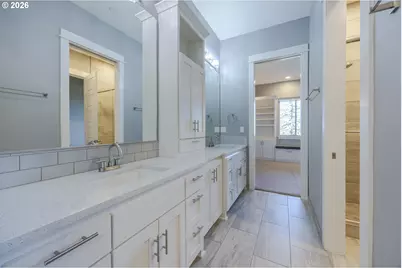 4048 Eagle View Dr, Eugene, OR 97405 - Photo 32