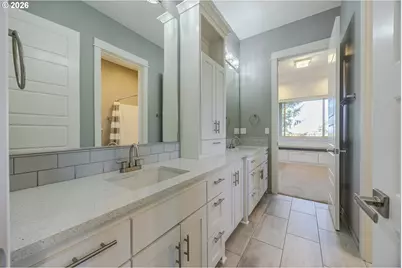 4048 Eagle View Dr, Eugene, OR 97405 - Photo 36