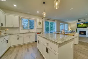 59710 Sapphire CT, Saint Helens, OR 97051 - Photo 10
