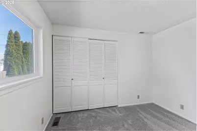 454 Merrill St, Coos Bay, OR 97420 - Photo 32