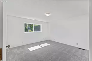 454 Merrill St, Coos Bay, OR 97420 - Photo 24