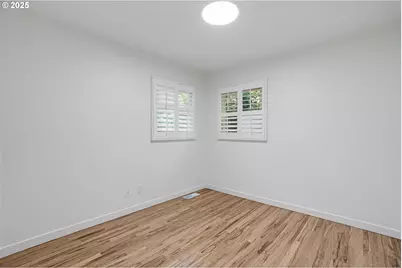 116 SE 153rd Ave, Portland, OR 97233 - Photo 22