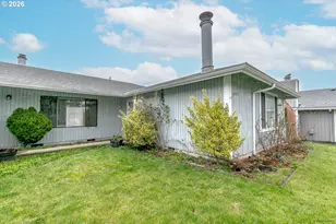 1431 SW 22nd St, Troutdale, OR 97060 - Photo 4