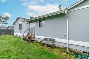 1431 SW 22nd St, Troutdale, OR 97060 - Photo 30