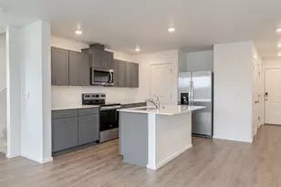 11205 SE 20th Cir, Vancouver, WA 98664 - Photo 2