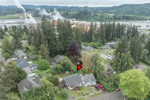 565 SE 4th St, Toledo, OR 97391 - Photo 44
