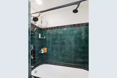 565 SE 4th St, Toledo, OR 97391 - Photo 16