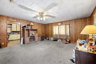 1183 4th Ave, Sweet Home, OR 97386 - Photo 2