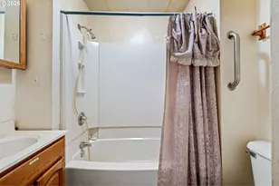 1183 4th Ave, Sweet Home, OR 97386 - Photo 10
