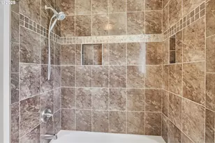 10305 St Helens Ave, Vancouver, WA 98664 - Photo 12