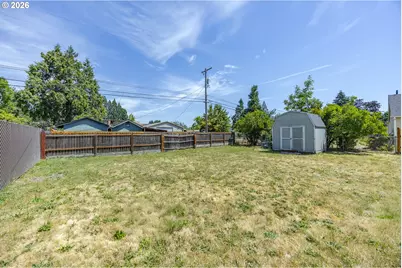 1222 E St, Springfield, OR 97477 - Photo 38