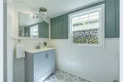1222 E St, Springfield, OR 97477 - Photo 24