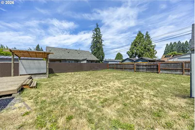 1222 E St, Springfield, OR 97477 - Photo 42