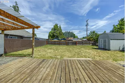 1222 E St, Springfield, OR 97477 - Photo 34