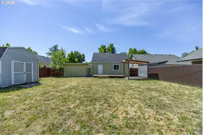 1222 E St, Springfield, OR 97477 - Photo 40