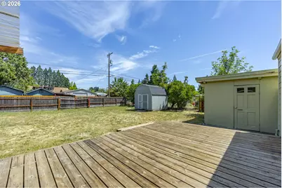 1222 E St, Springfield, OR 97477 - Photo 36