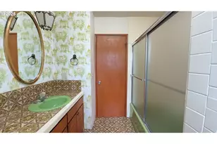 1214 SE 179th Ave, Portland, OR 97233 - Photo 18