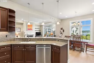 707 N Hayden Island Dr, Portland, OR 97217 - Photo 16