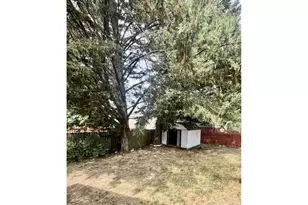 1443 NW Fairmount St, Roseburg, OR 97470 - Photo 18