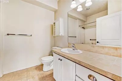 8904 NE Brentford Way, Hillsboro, OR 97006 - Photo 6