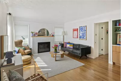 8257 N Emerald Ave, Portland, OR 97217 - Photo 4