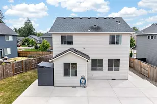 2452 S Linden St, Cornelius, OR 97113 - Photo 34