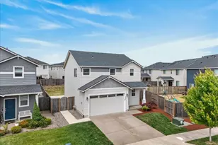 2452 S Linden St, Cornelius, OR 97113 - Photo 4