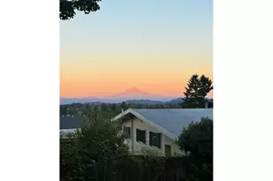 7231 SE Clay St, Portland, OR 97215 - Photo 40