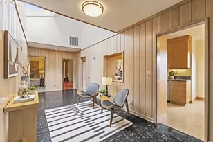 1350 S Carey Ln, Portland, OR 97219 - Photo 12