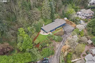 1350 S Carey Ln, Portland, OR 97219 - Photo 36