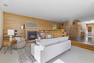 1350 S Carey Ln, Portland, OR 97219 - Photo 8