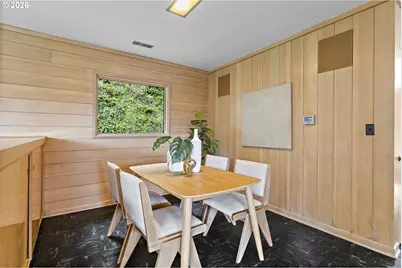 1350 S Carey Ln, Portland, OR 97219 - Photo 10