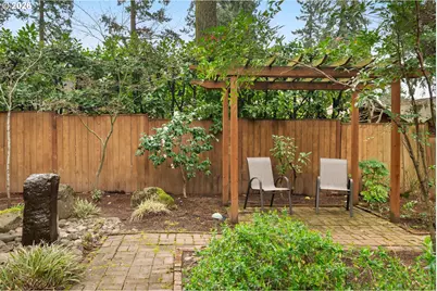 221 6th St, Lake Oswego, OR 97034 - Photo 24