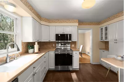 221 6th St, Lake Oswego, OR 97034 - Photo 12