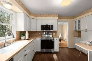 221 6th St, Lake Oswego, OR 97034 - Photo 12