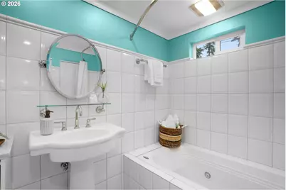 221 6th St, Lake Oswego, OR 97034 - Photo 16