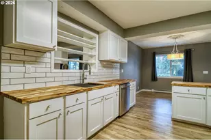 224 N 3rd St, Saint Helens, OR 97051 - Photo 16