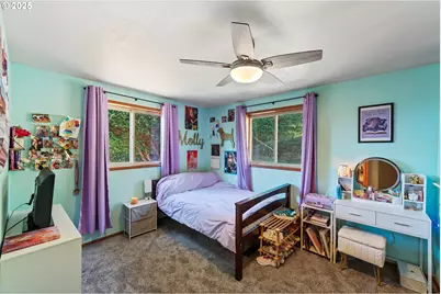 94171 Crystol Creek Ln, Coquille, OR 97423 - Photo 18