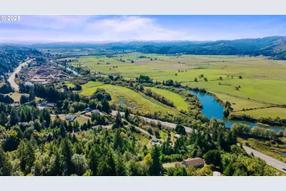 94171 Crystol Creek Ln, Coquille, OR 97423 - Photo 2