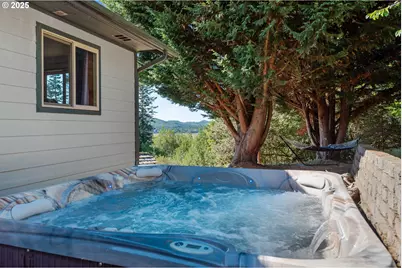 94171 Crystol Creek Ln, Coquille, OR 97423 - Photo 40