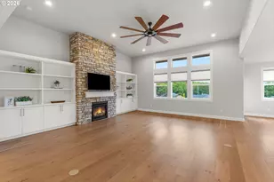1561 S Nighthawk Circle, Ridgefield, WA 98642 - Photo 10