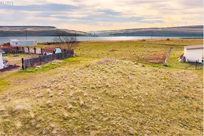 Poplar St #33, Roosevelt, WA 99356 - Photo 8