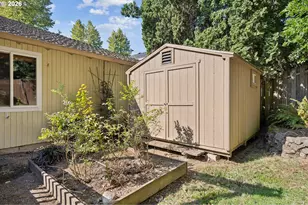 13935 SW Weir Rd, Beaverton, OR 97008 - Photo 40