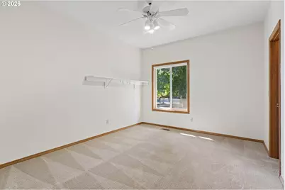 13935 SW Weir Rd, Beaverton, OR 97008 - Photo 36